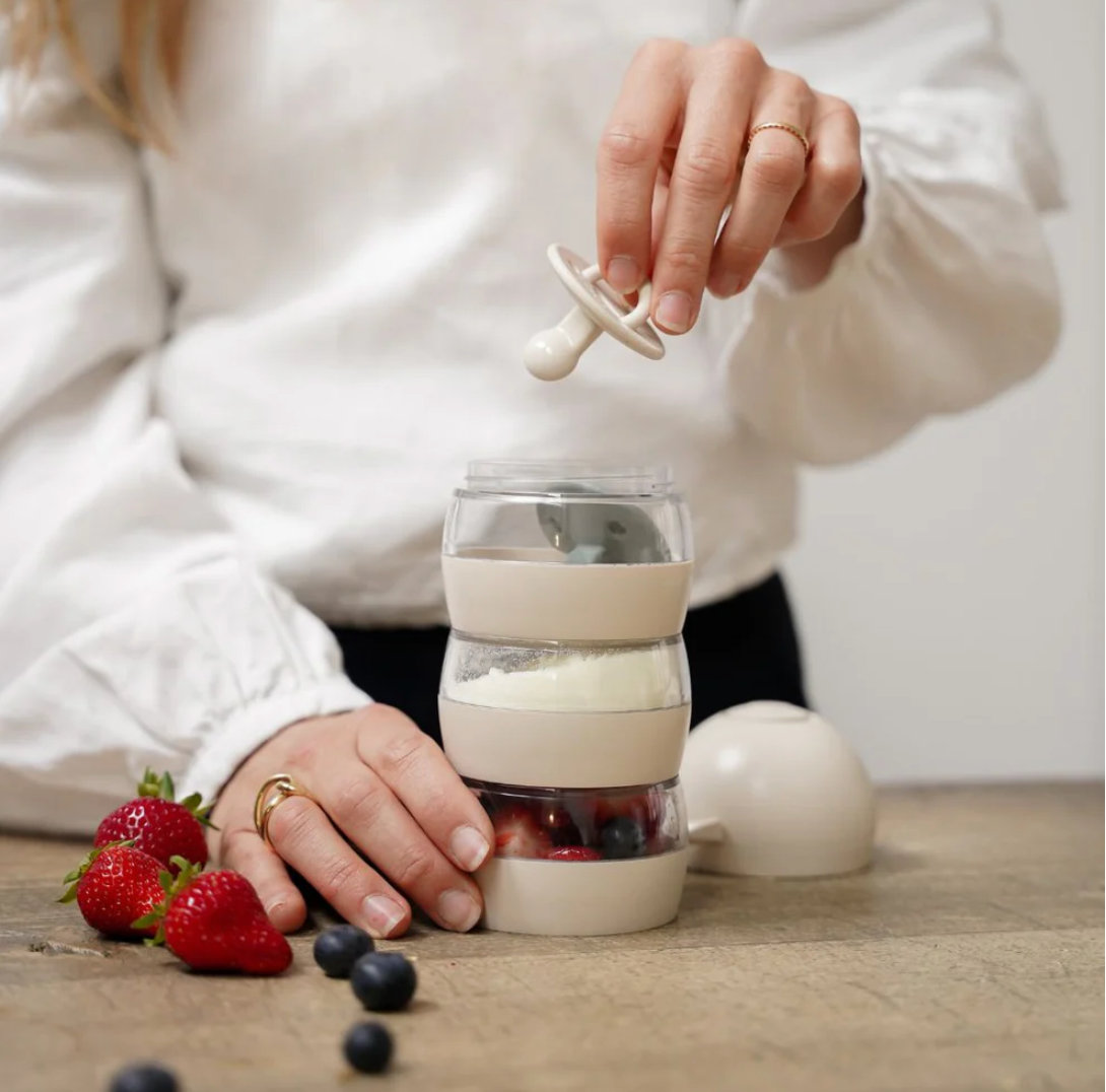 Contenant de lait portable
